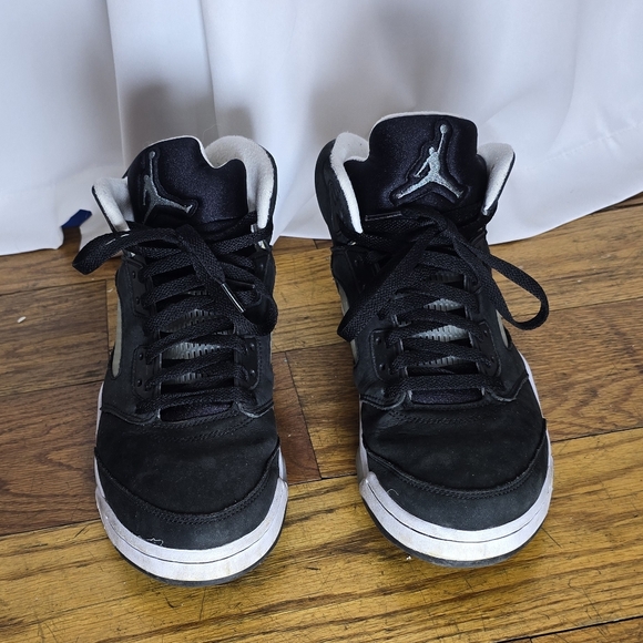 Nike Air Jordan 5 Retro Moonlight Oreo Sneaker Black SIZE 10 - Picture 2 of 7